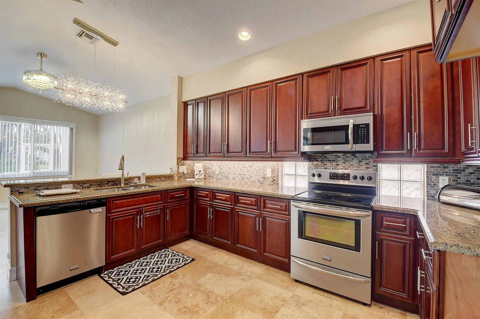 11182 Sea Grass Circle photo 10