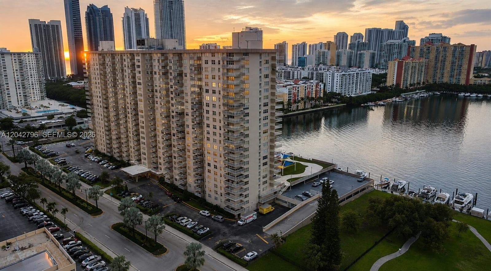 250 174th St 810(Avialble August01) photo 11