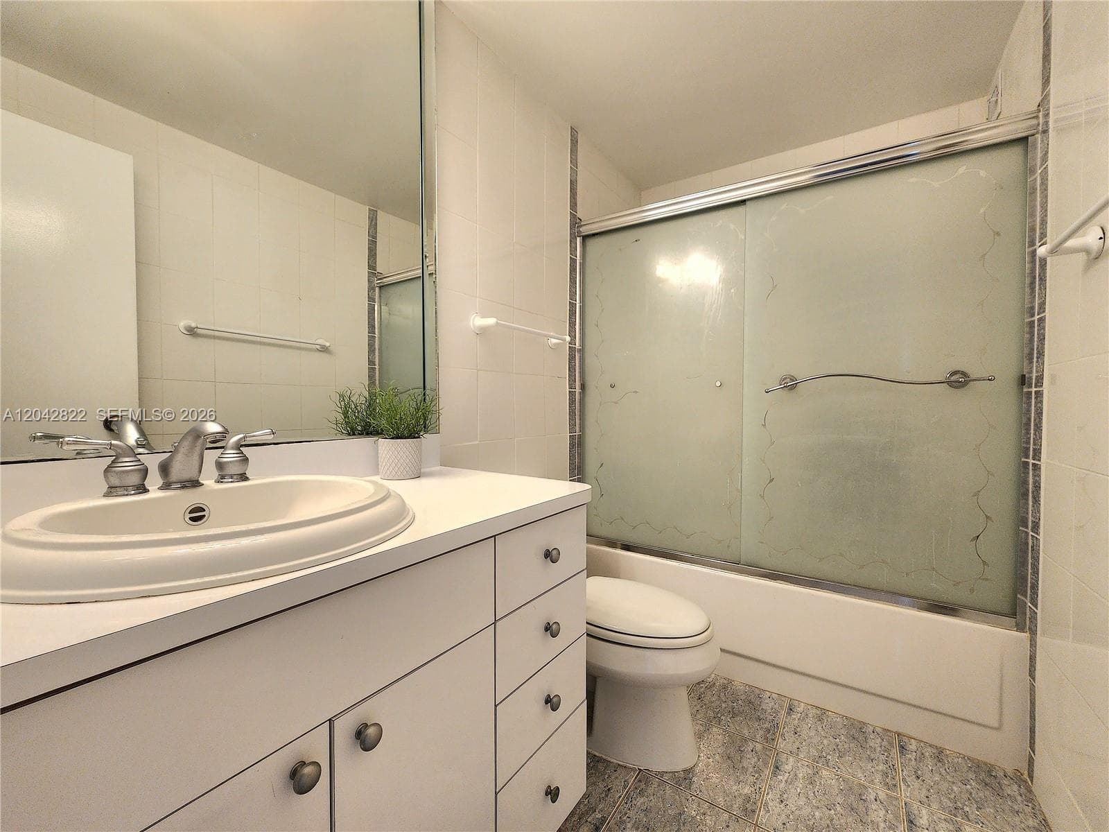 3505 S Ocean Dr 821 photo 16