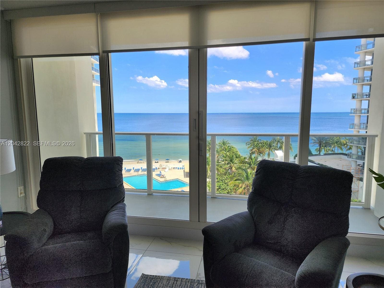 3505 S Ocean Dr 821 photo 7