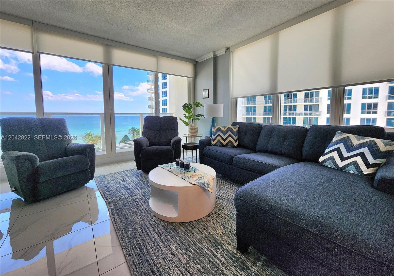3505 S Ocean Dr 821 photo 5