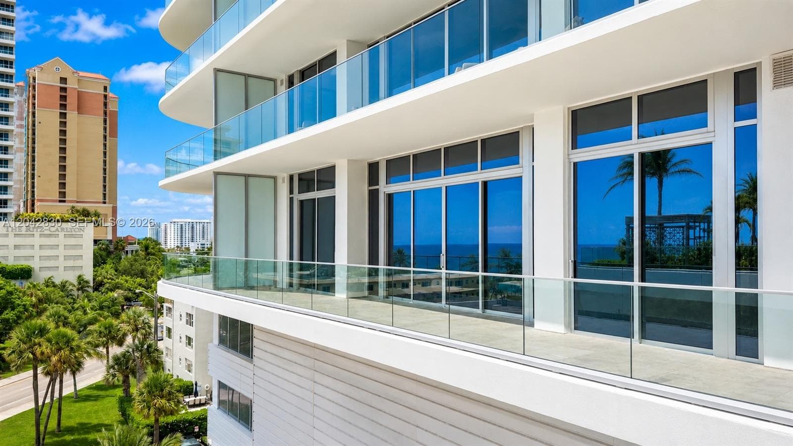 153 N Seabreeze Blvd 401 photo 23