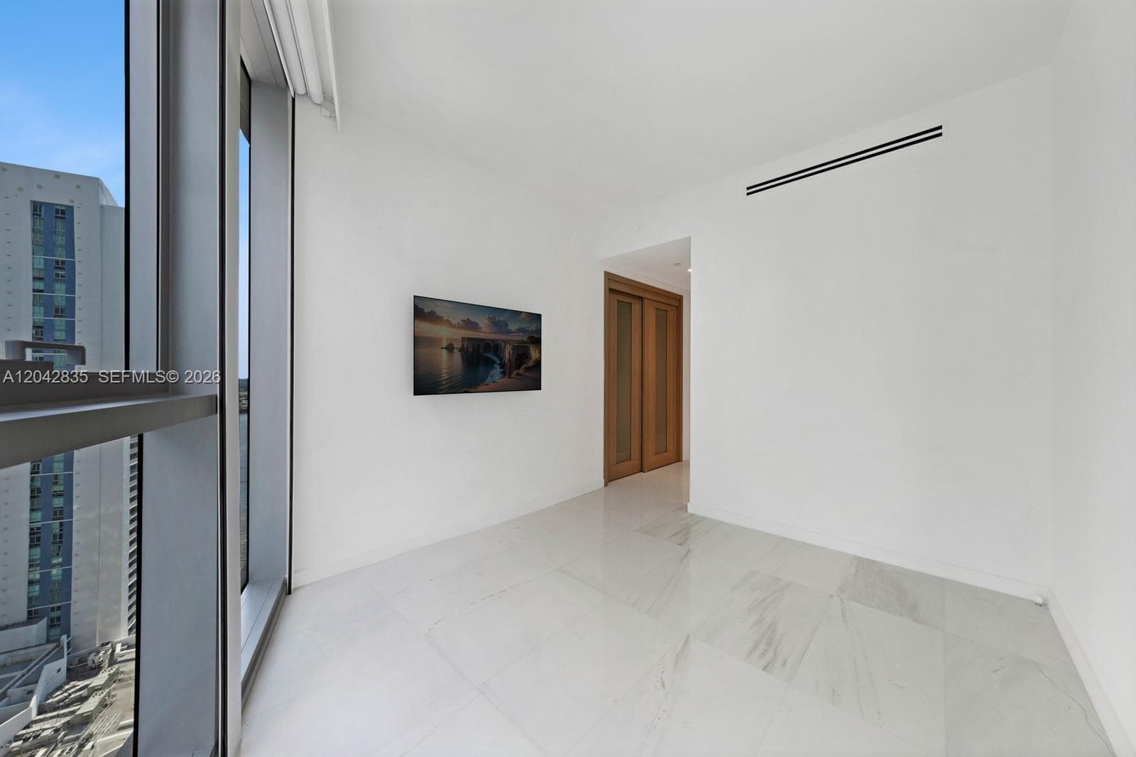 300 Biscayne Boulevard Way 2701 photo 25