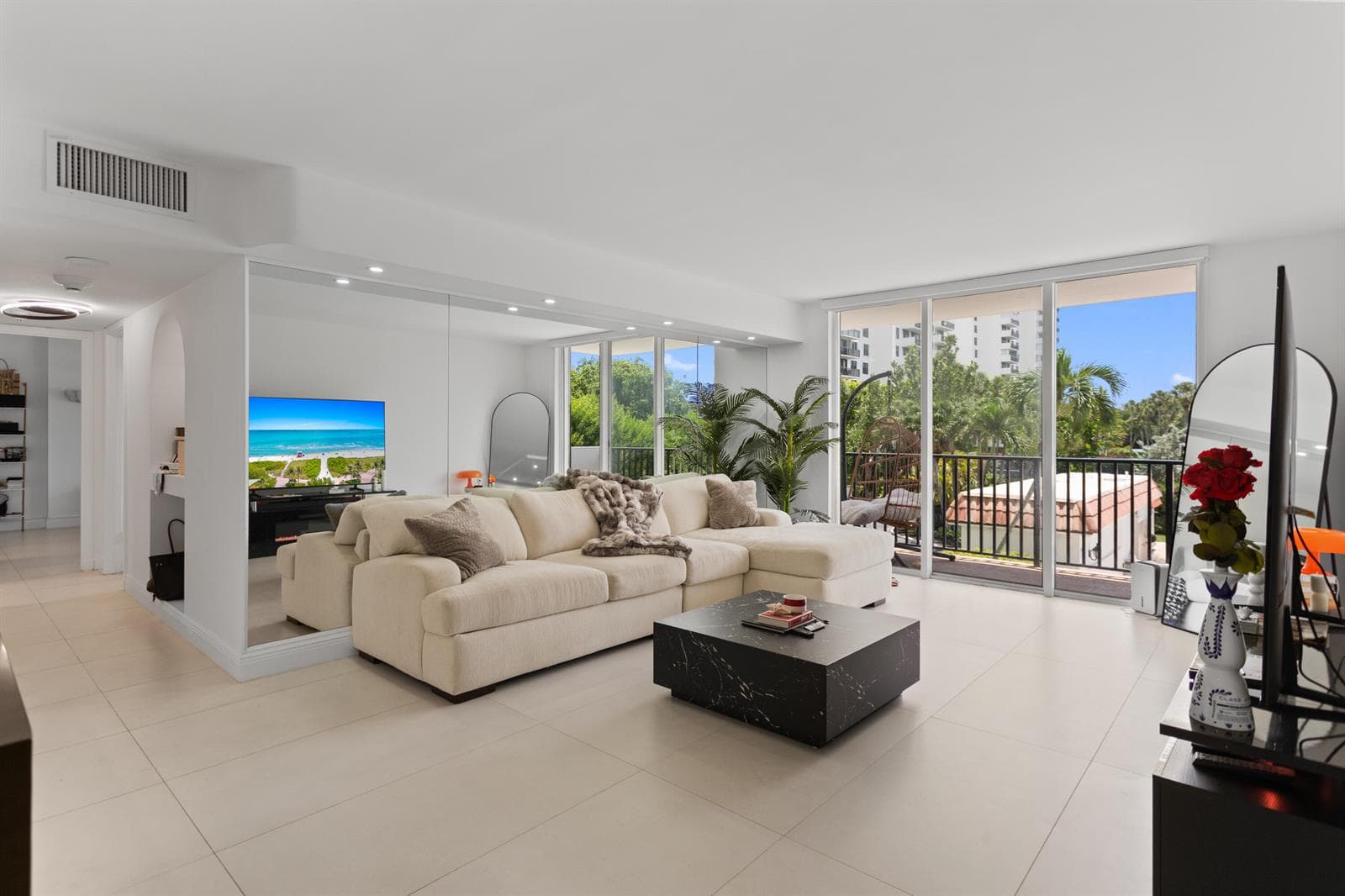 2121 N Ocean Boulevard 207w photo 20