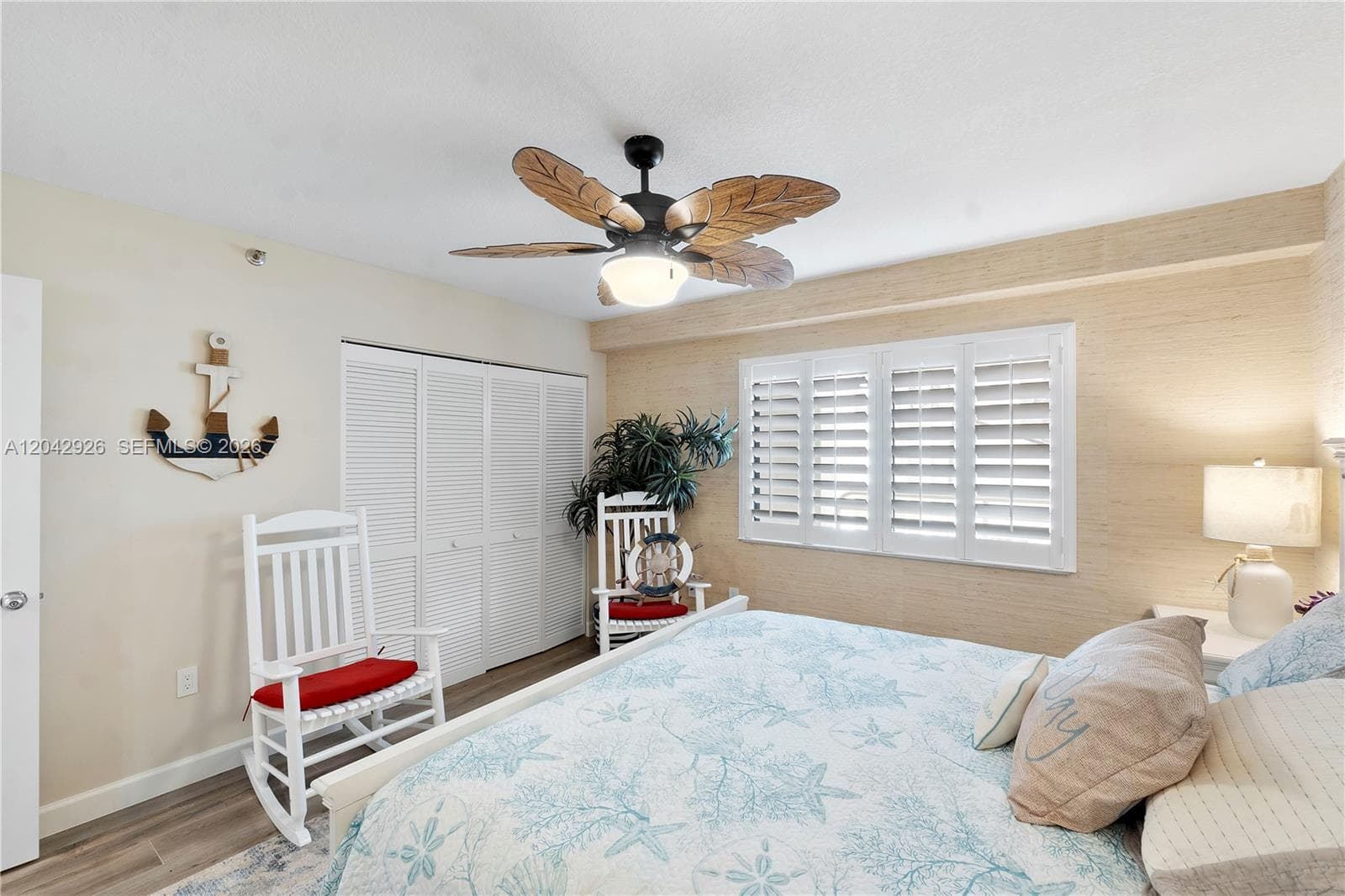 522 Oak Harbour Dr 522 photo 11