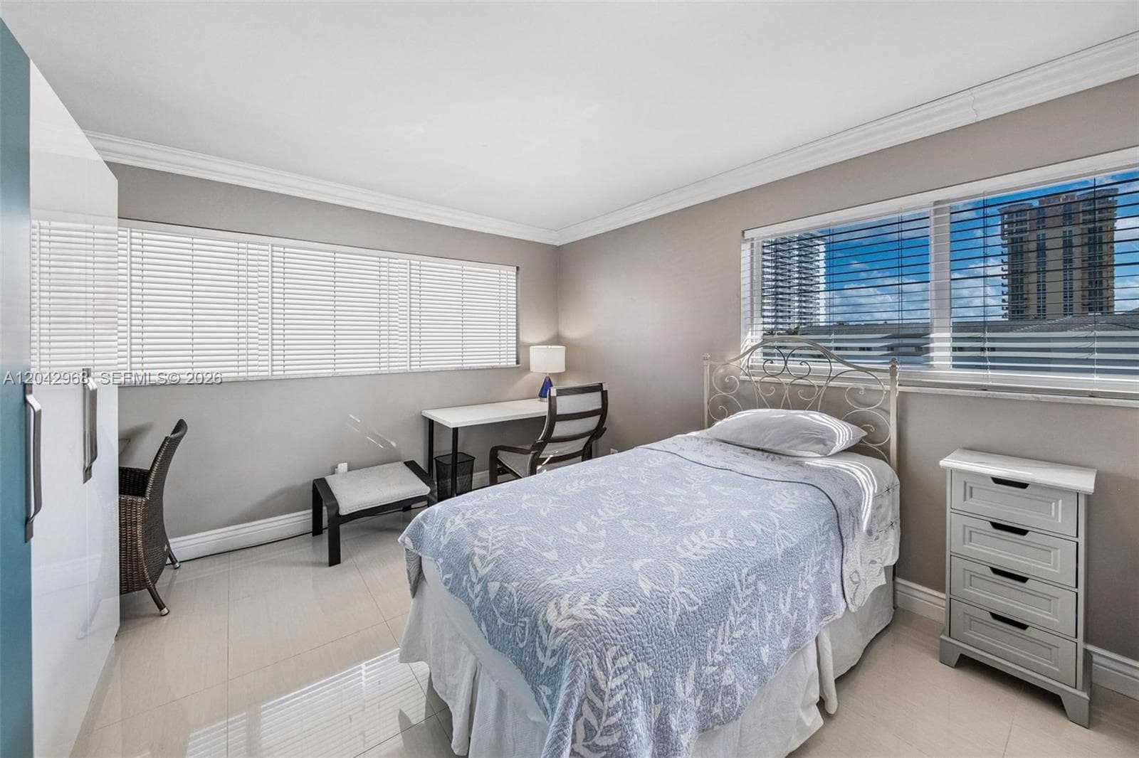 2097 S Ocean Dr 411 photo 18