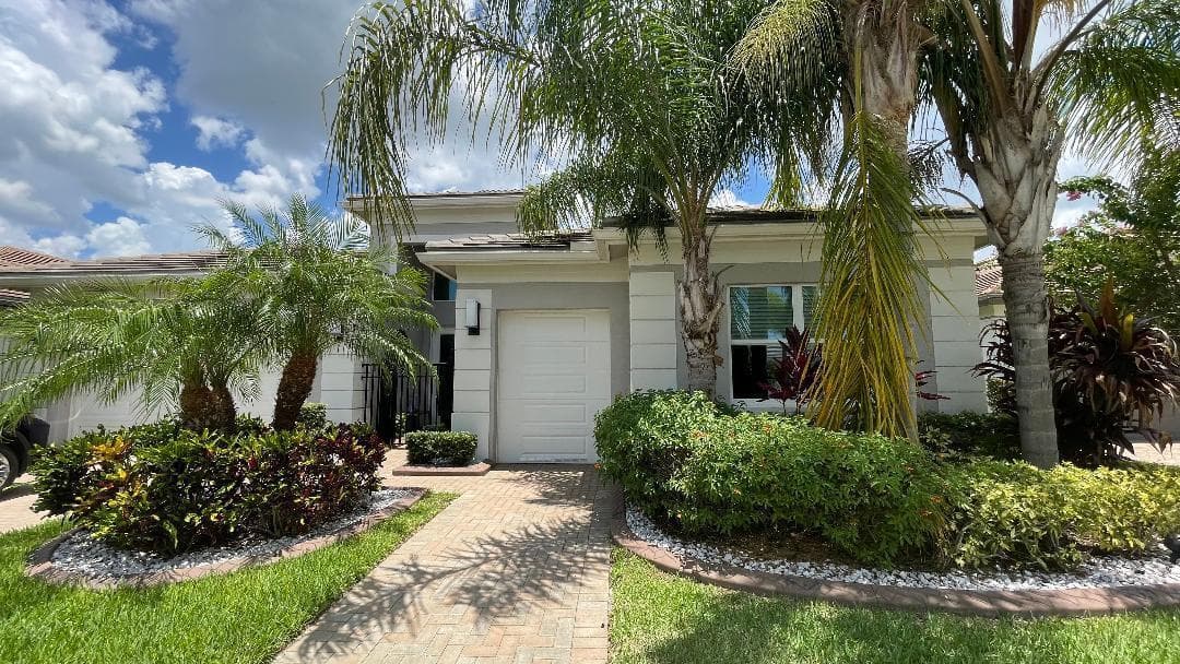 11032 SW Ivory Springs Lane photo 2