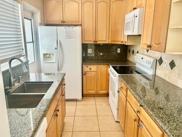 2548 Gulfstream Lane photo 8