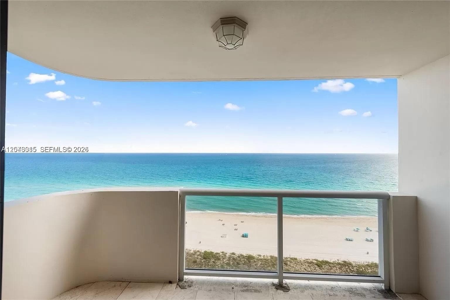 5757 Collins Ave 2006 photo 12