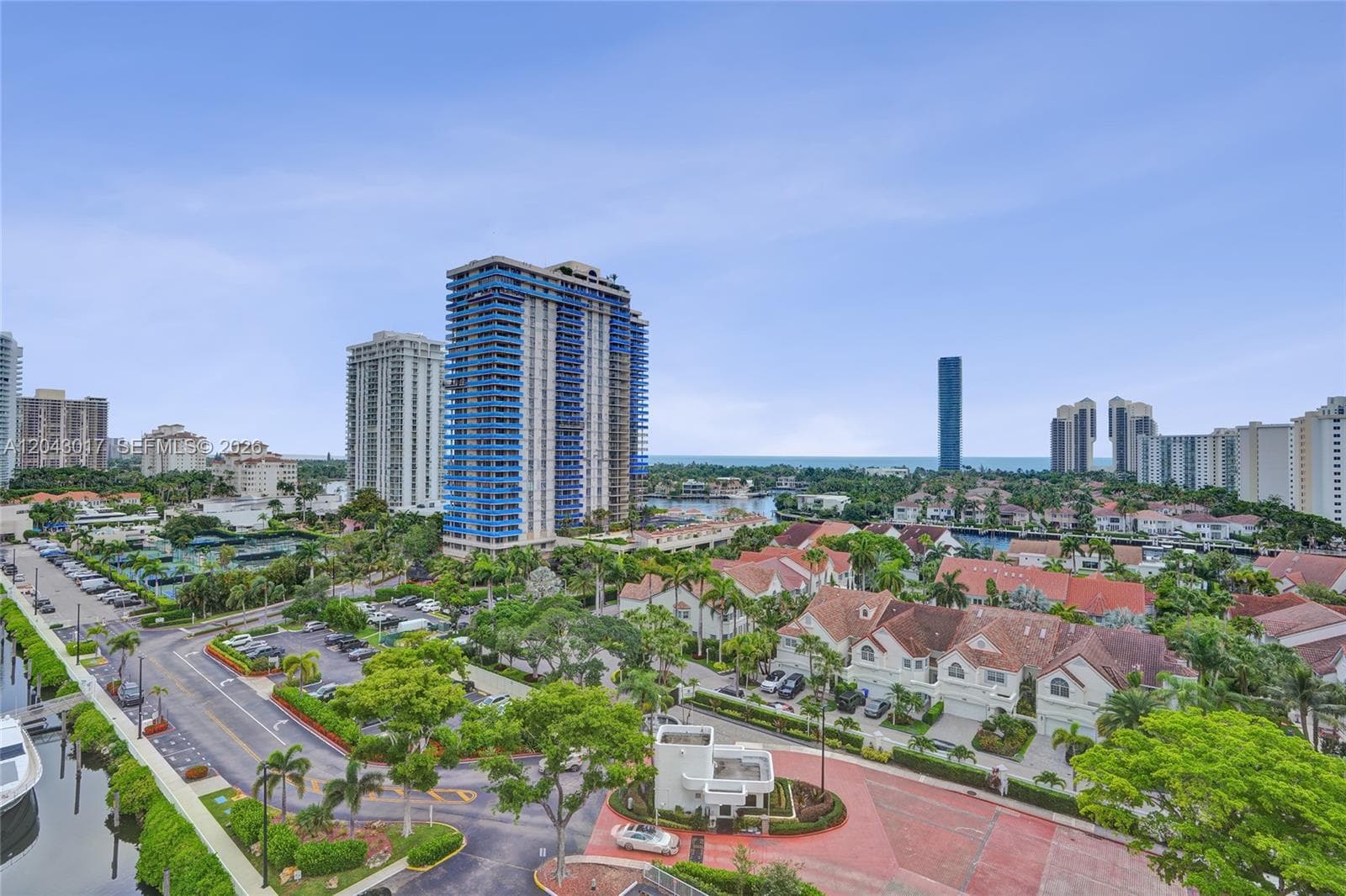 19500 Turnberry Way 10A photo 13