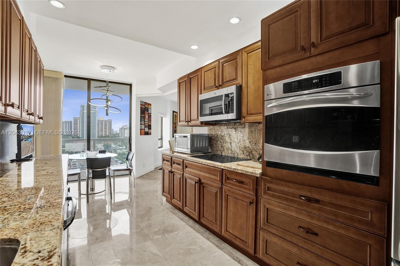19500 Turnberry Way 10A photo 17