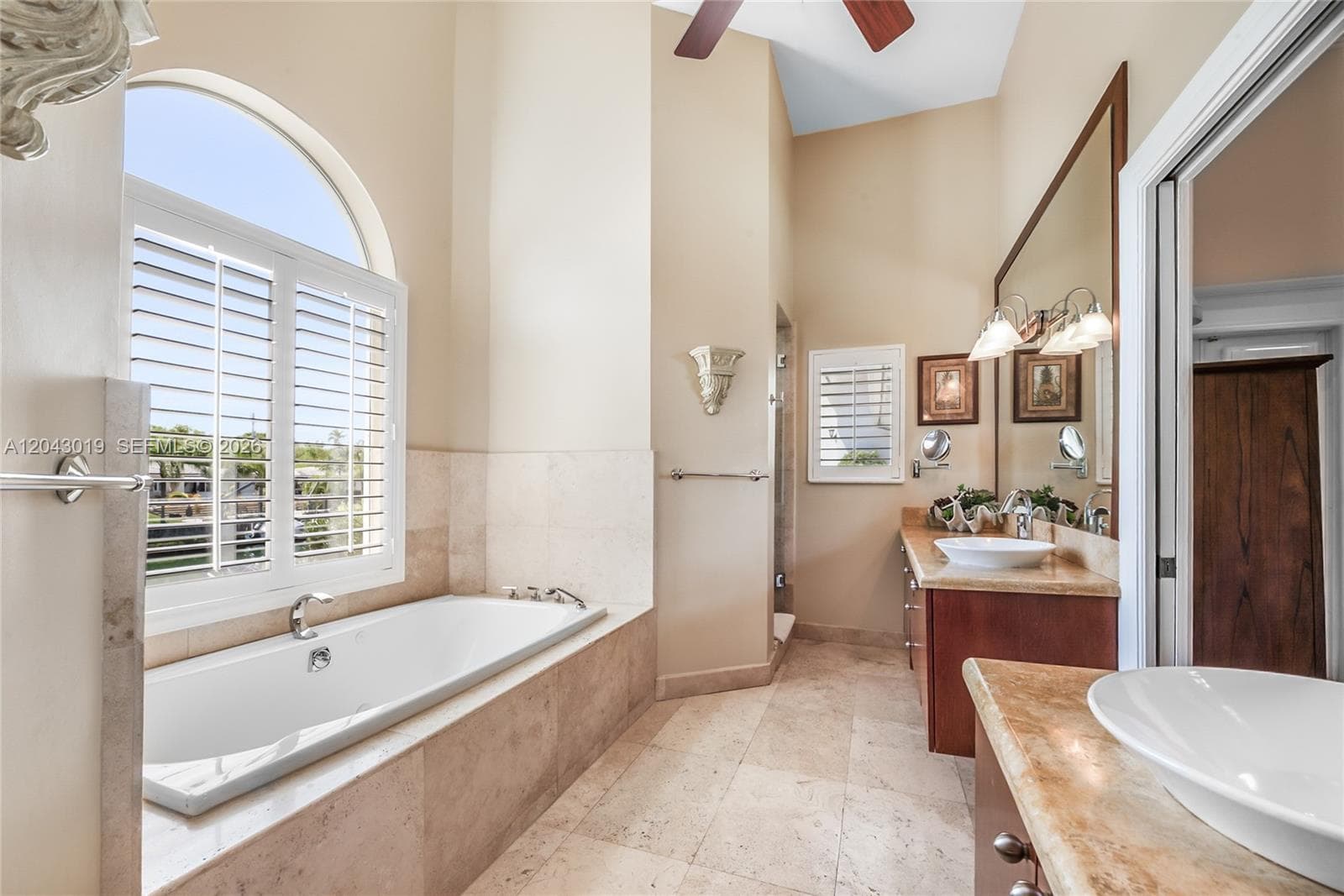 550 Jeronimo Dr photo 10