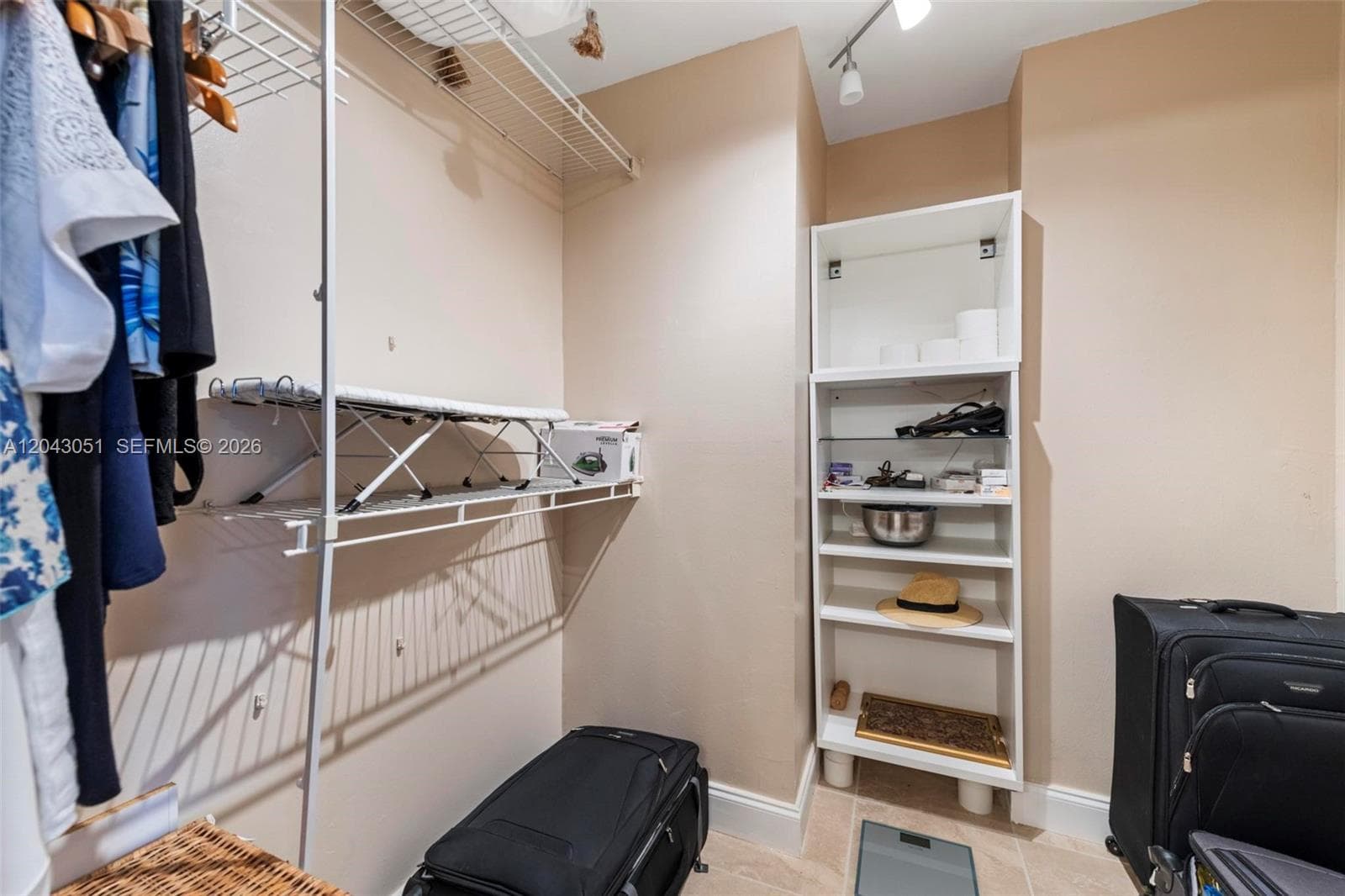 18061 Biscayne Blvd 303 photo 23