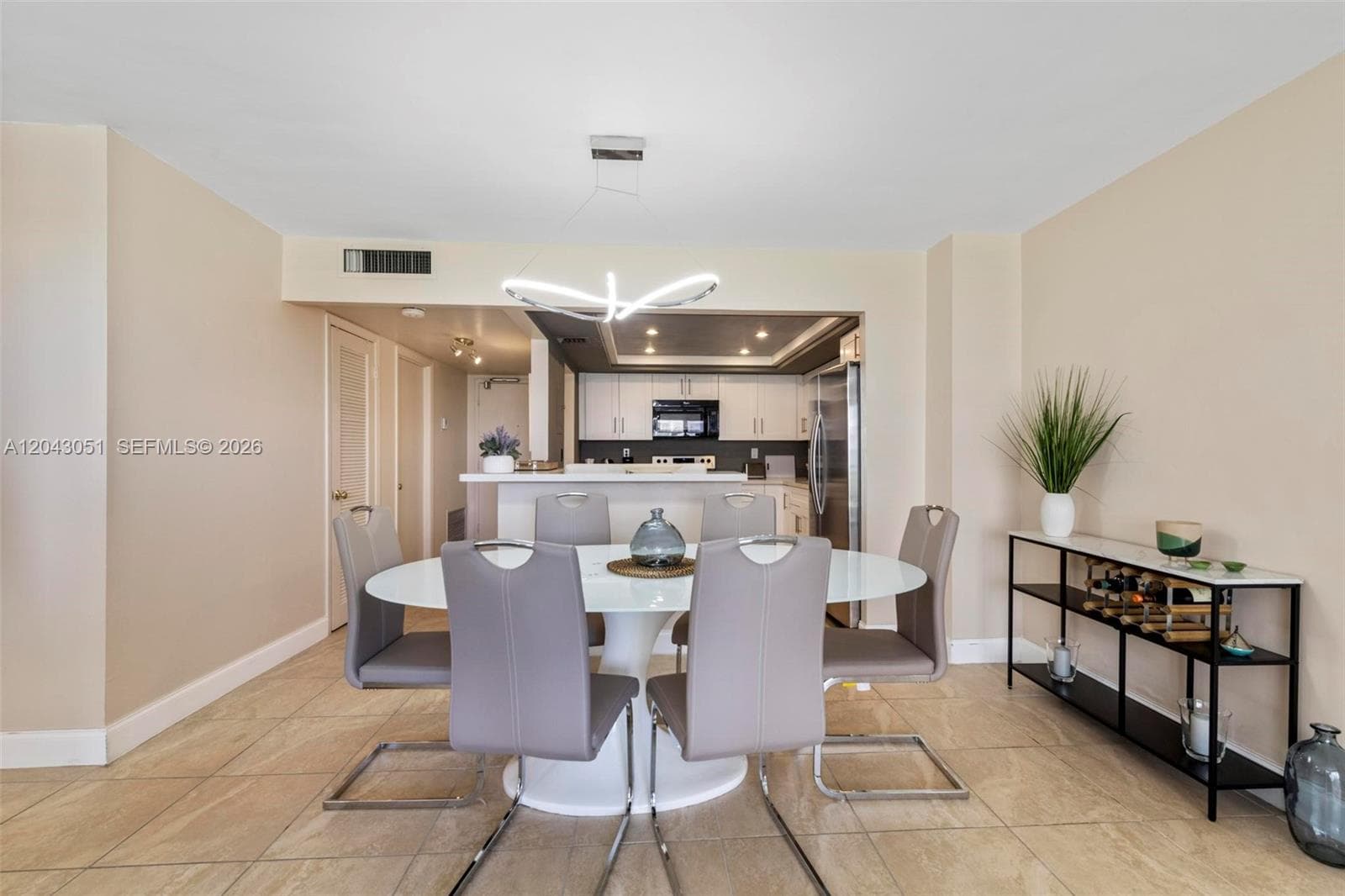 18061 Biscayne Blvd 303 photo 12