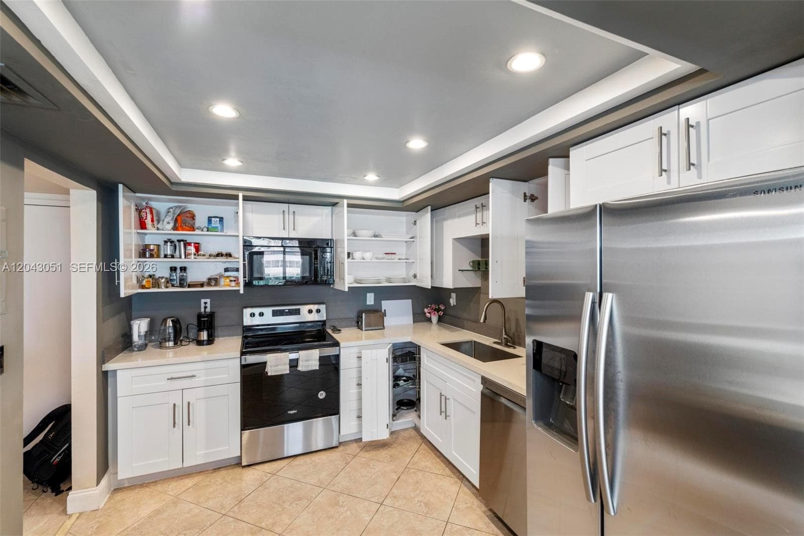 18061 Biscayne Blvd 303 photo 18