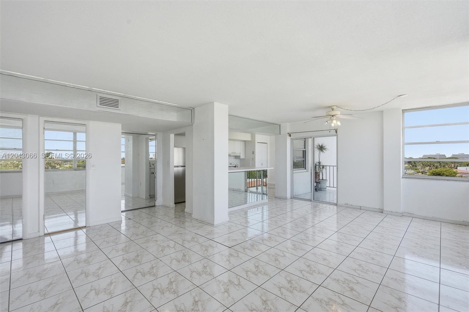 11930 N Bayshore Dr 609 photo 15