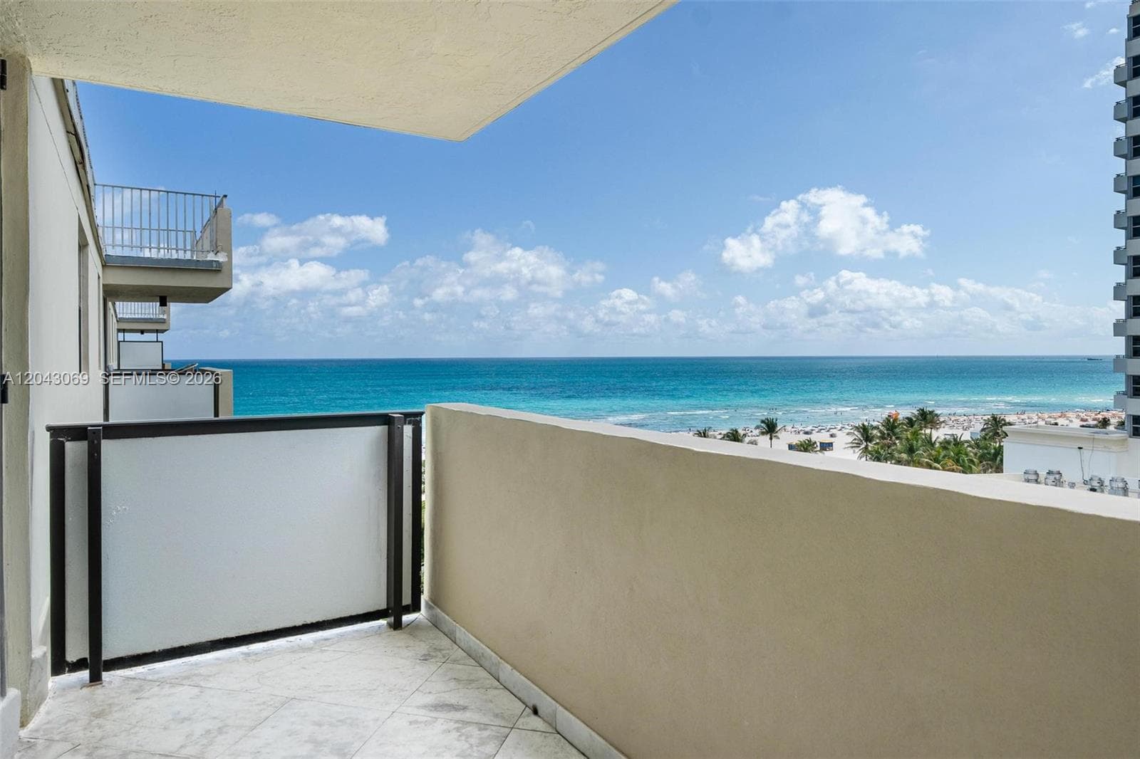 1623 Collins Ave PH1010 photo 7
