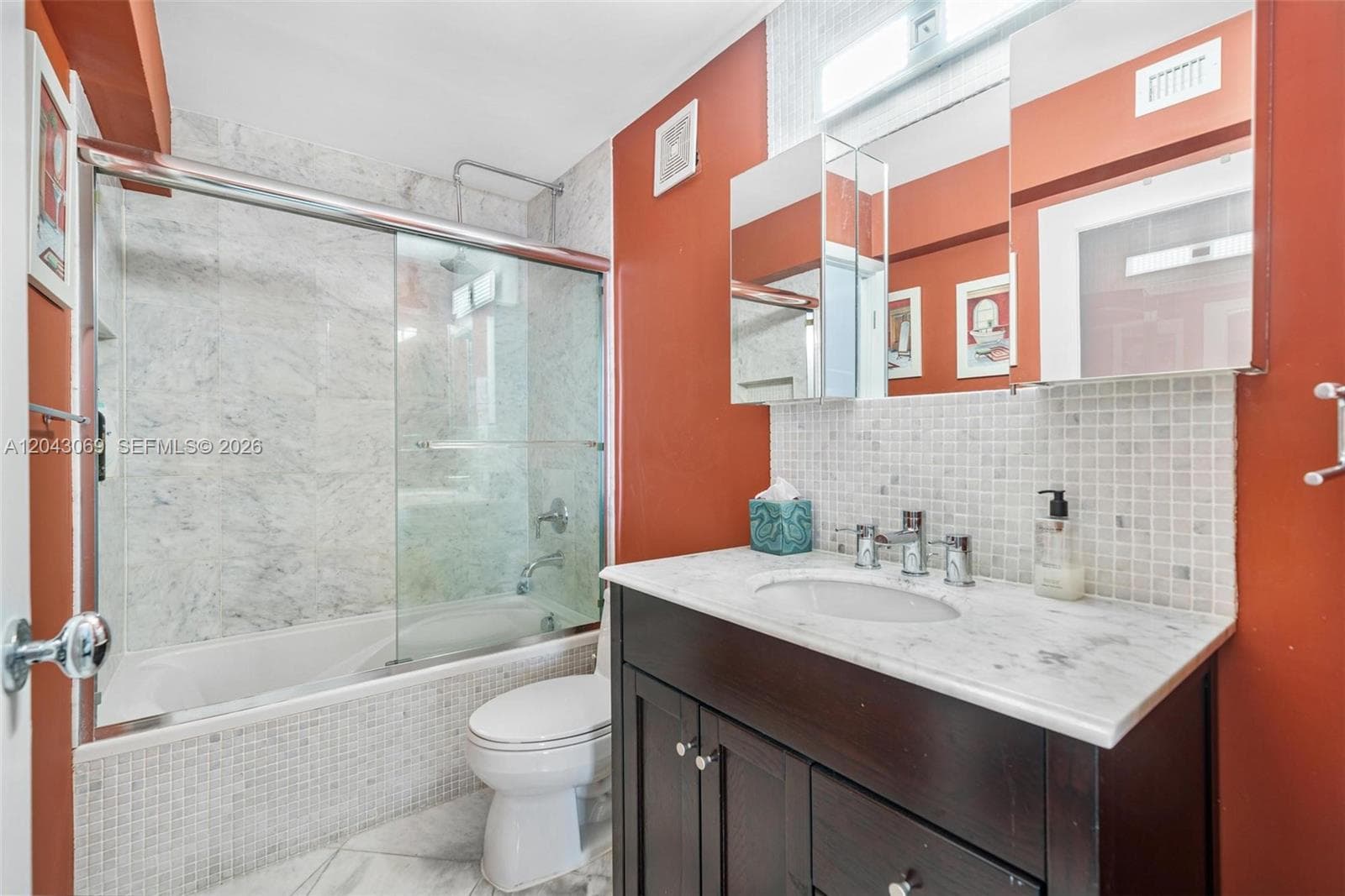 1623 Collins Ave PH1010 photo 24