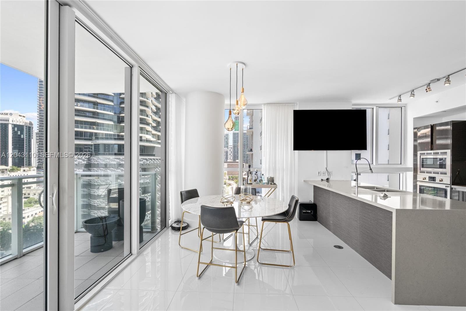 1080 Brickell Ave 1509 photo 23