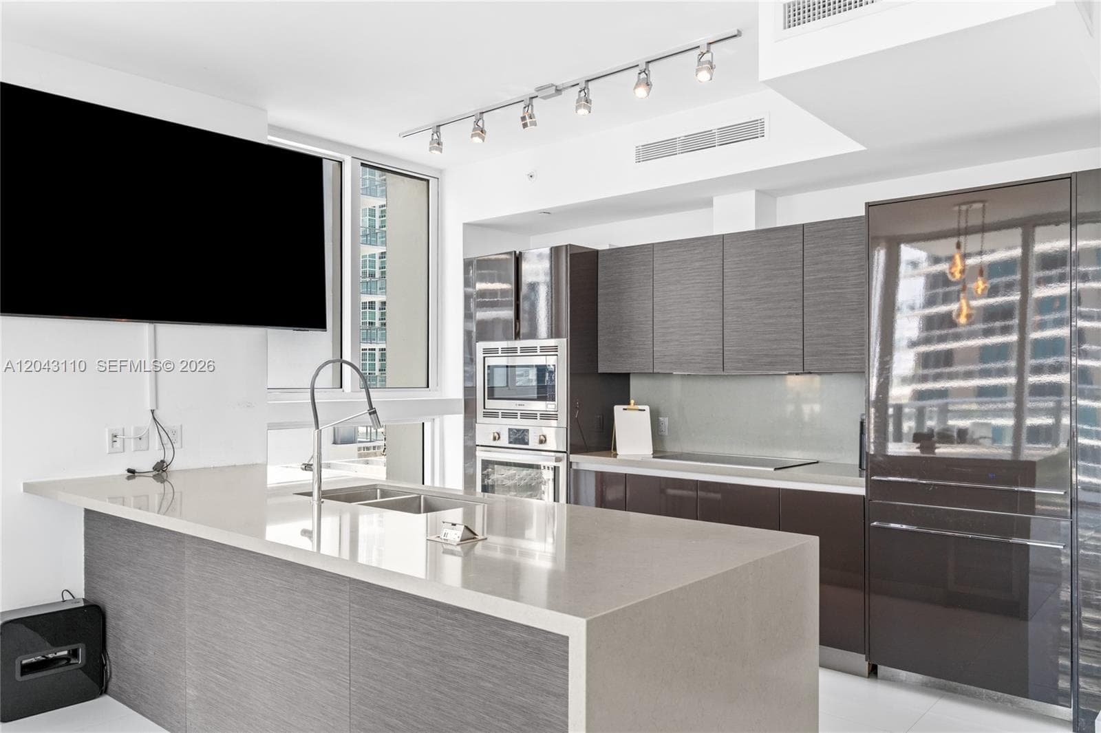 1080 Brickell Ave 1509 photo 13