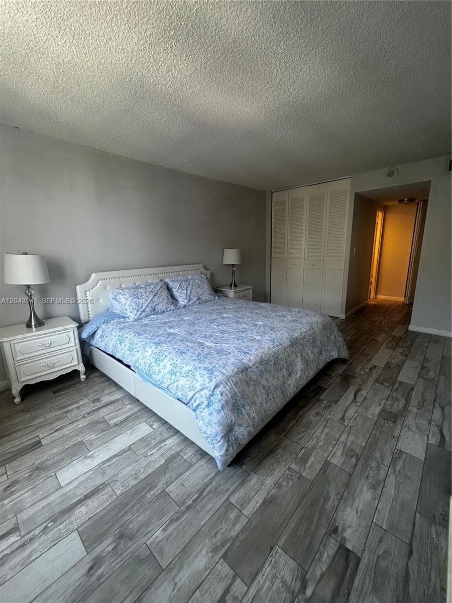 251 174th St 1607 photo 16