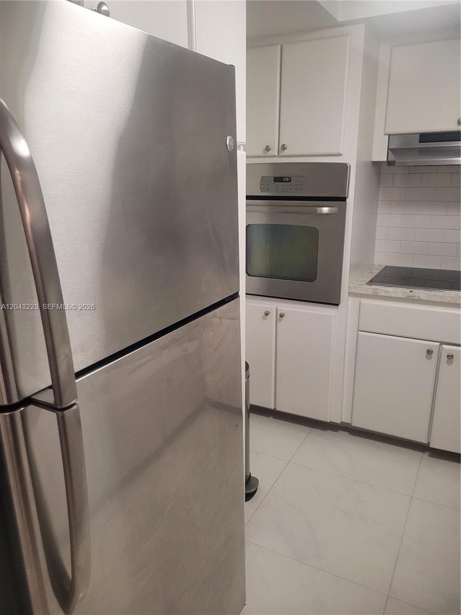 1200 West Ave 720 photo 23