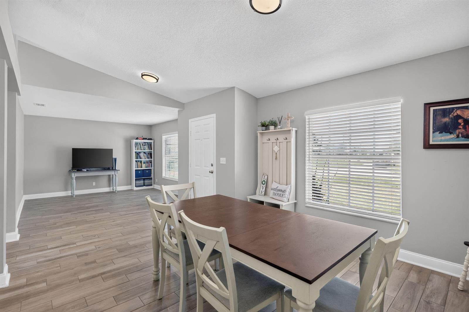 6115 NW Nolia Court photo 4