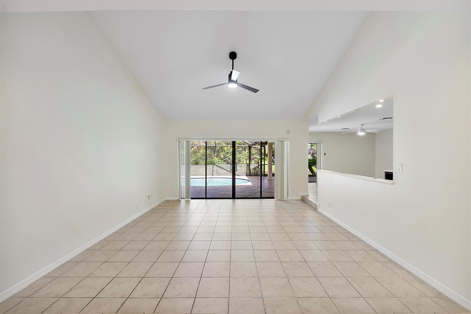 18324 181st Circle S photo 5