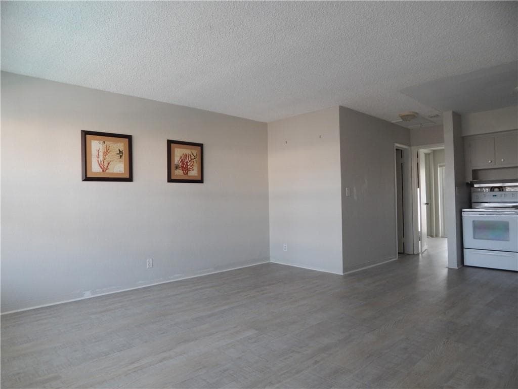 2841 NE 32nd Street 29 photo 4