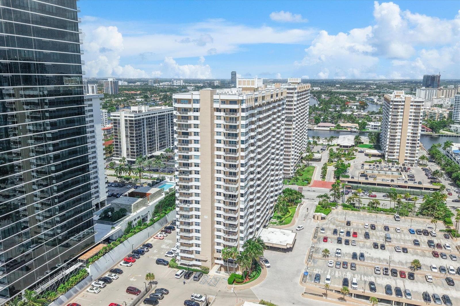 1980 S Ocean Drive 19a photo 17
