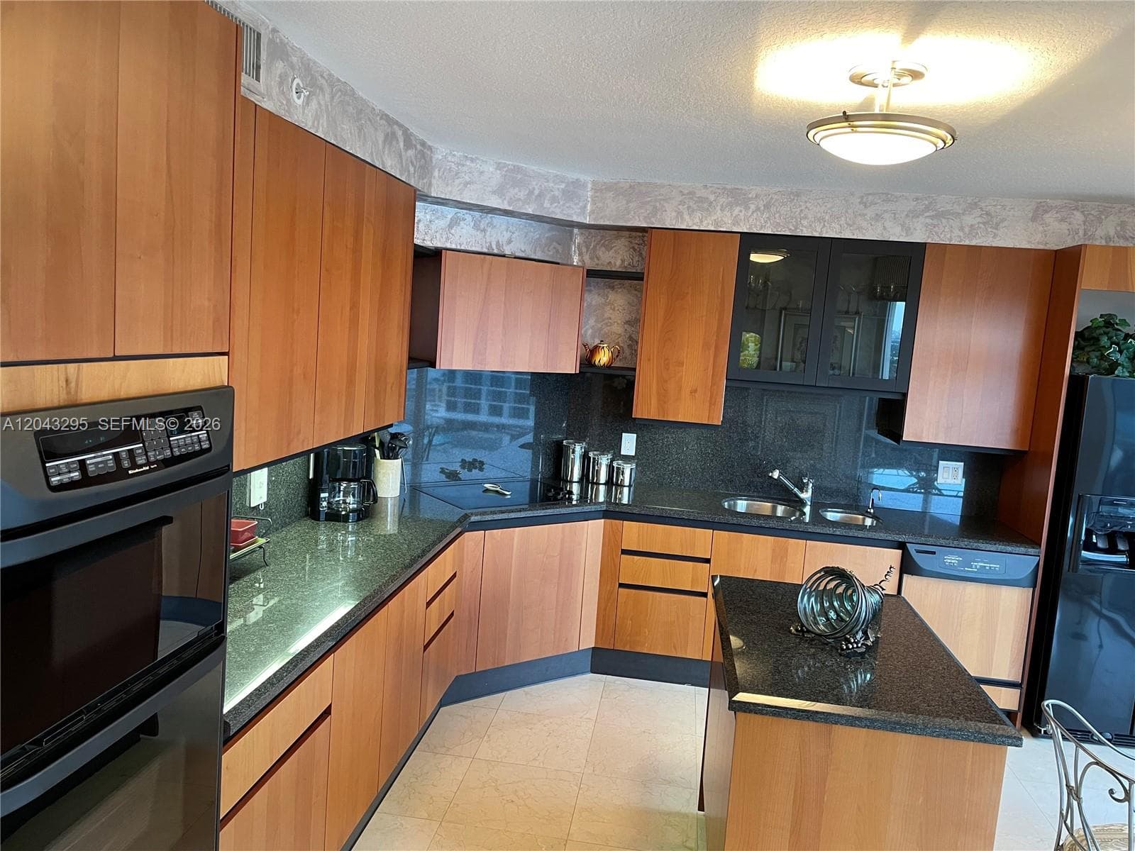 17555 Collins Ave 1906 photo 12