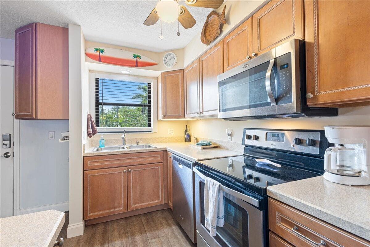 1300 Seaway Drive B10 photo 19