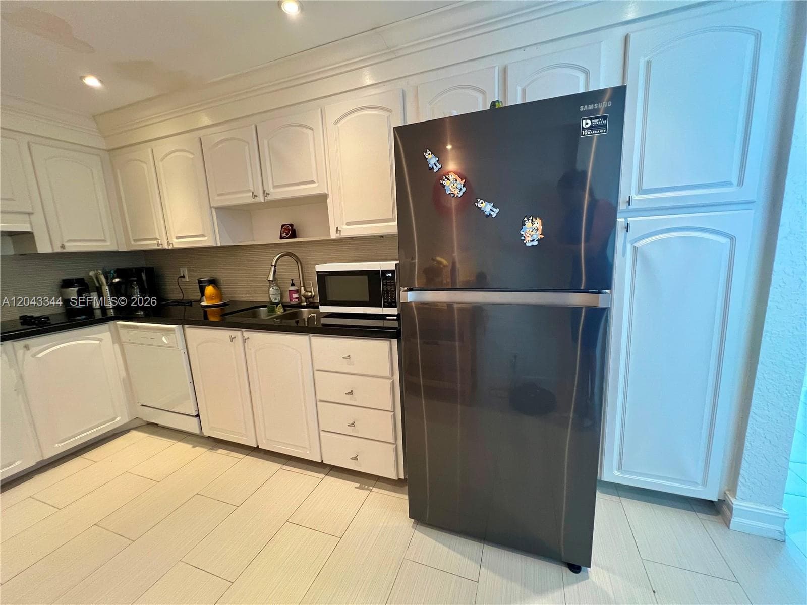 3801 S Ocean Dr 11M photo 6