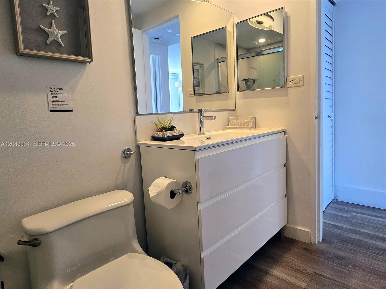 5601 Collins Ave 520 photo 13
