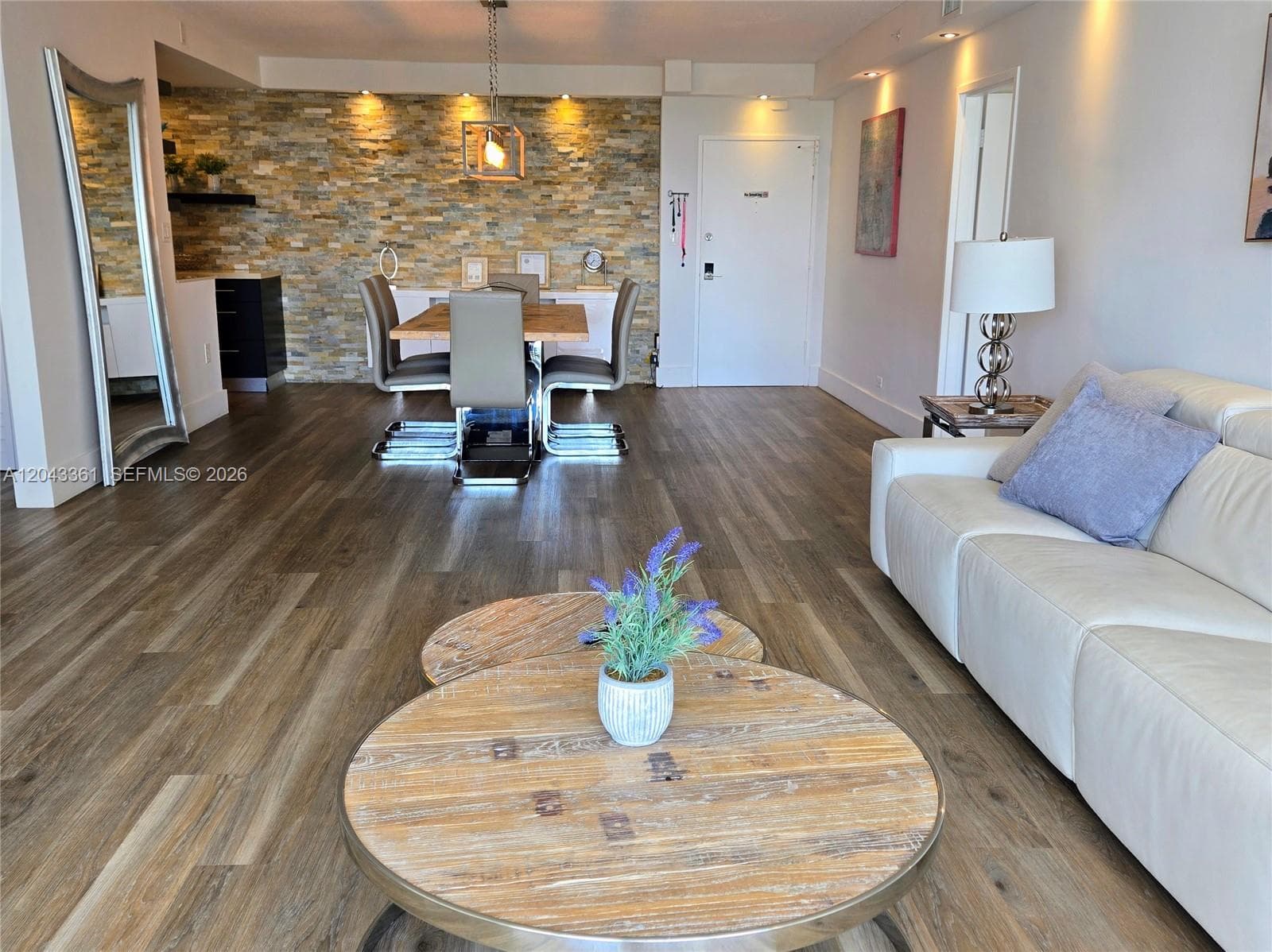 5601 Collins Ave 520 photo 7