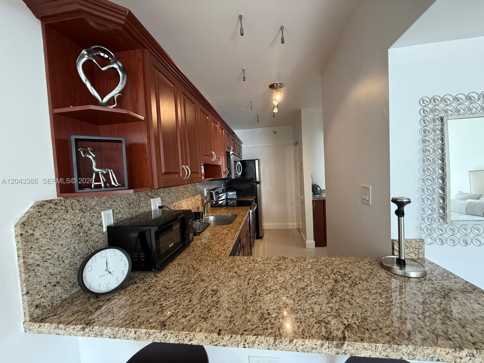 100 Lincoln Rd 316 photo 9