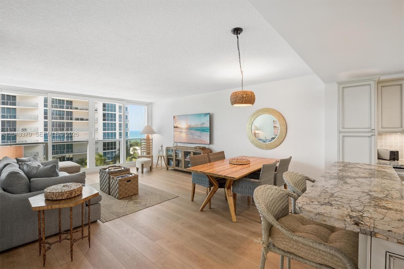 3505 S Ocean Dr 708 photo 3