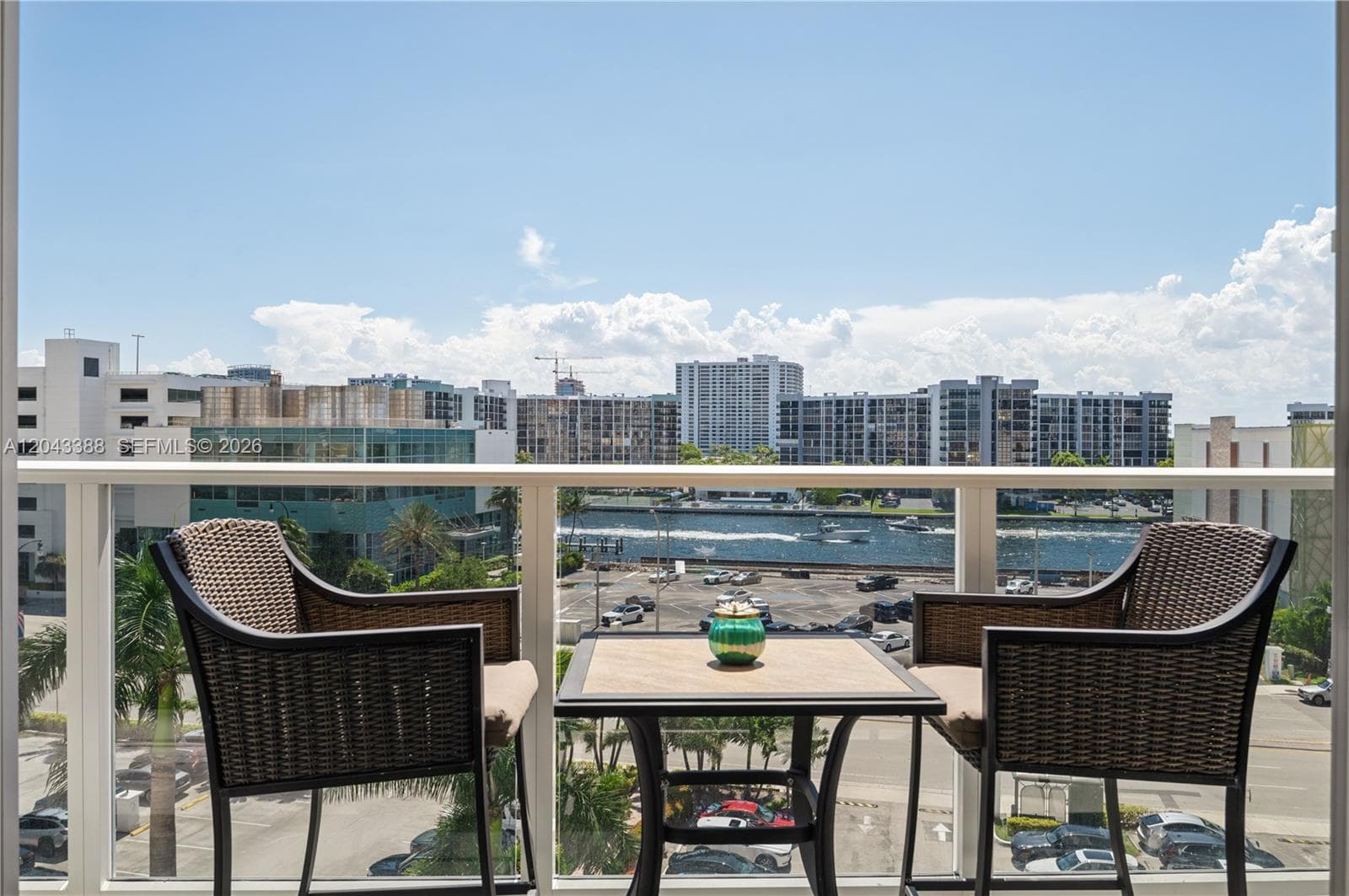3505 S OCEAN DR 604 photo 16