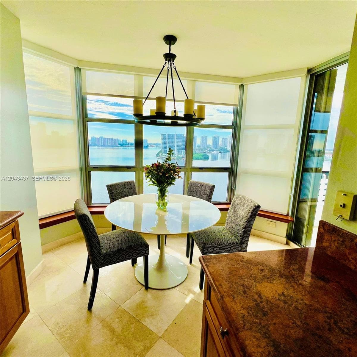 3600 Mystic Pointe Dr 1401 photo 10