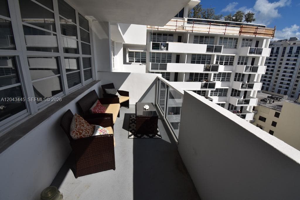 100 Lincoln Rd 1507 photo 2