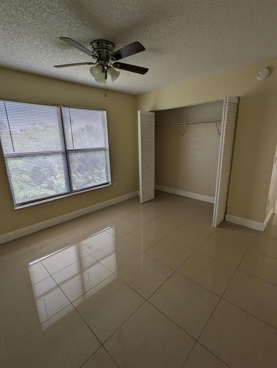 1522 Lake Crystal Drive F photo 7