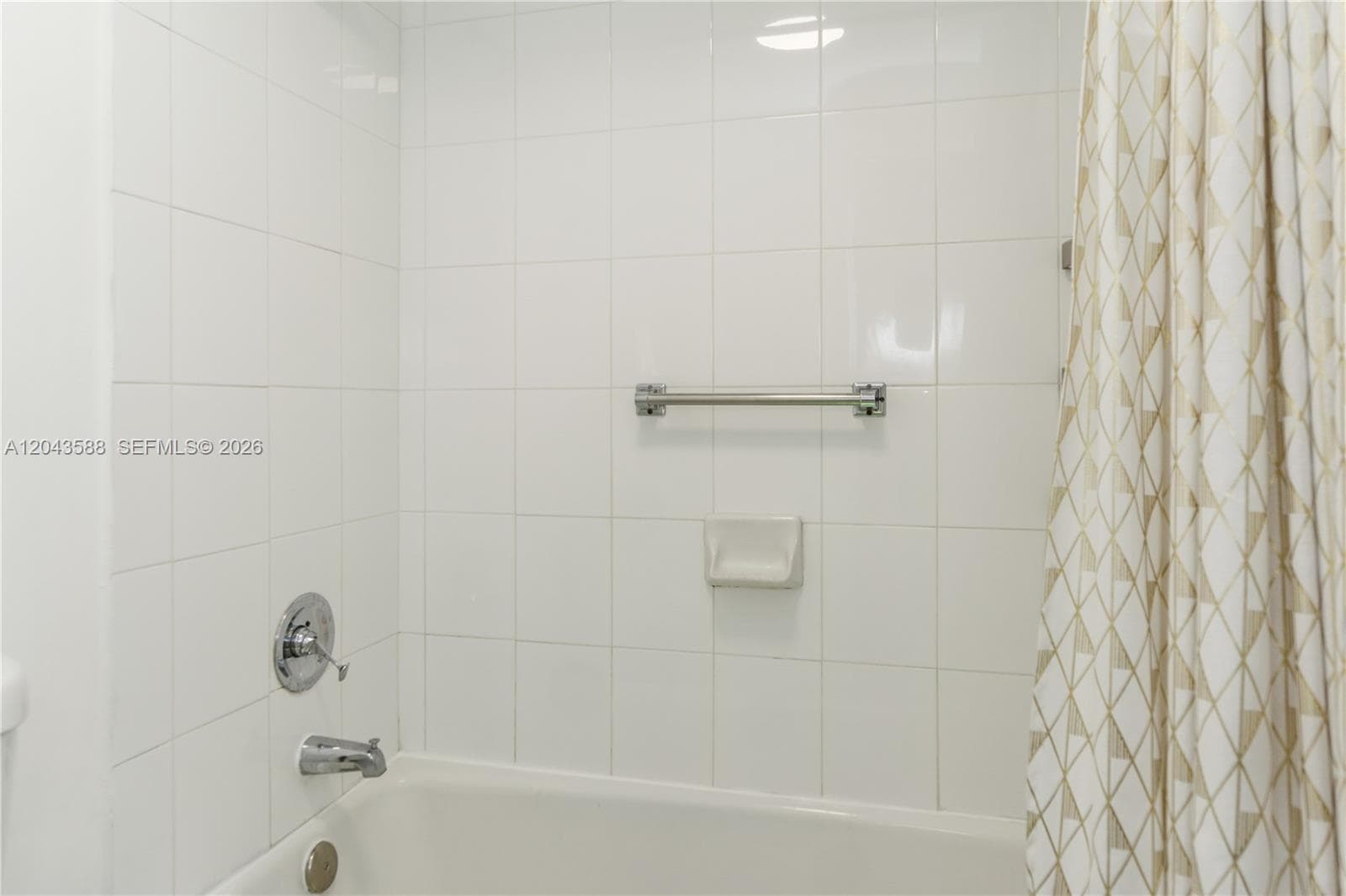 100 Lincoln Rd 306 photo 12