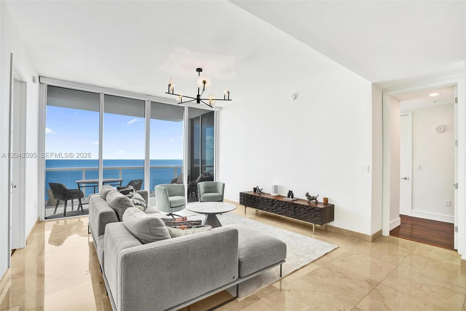 18101 Collins Ave 1607 photo 4