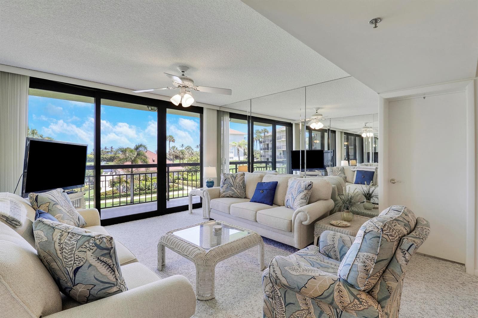 401 S Seas Drive 203 photo 22