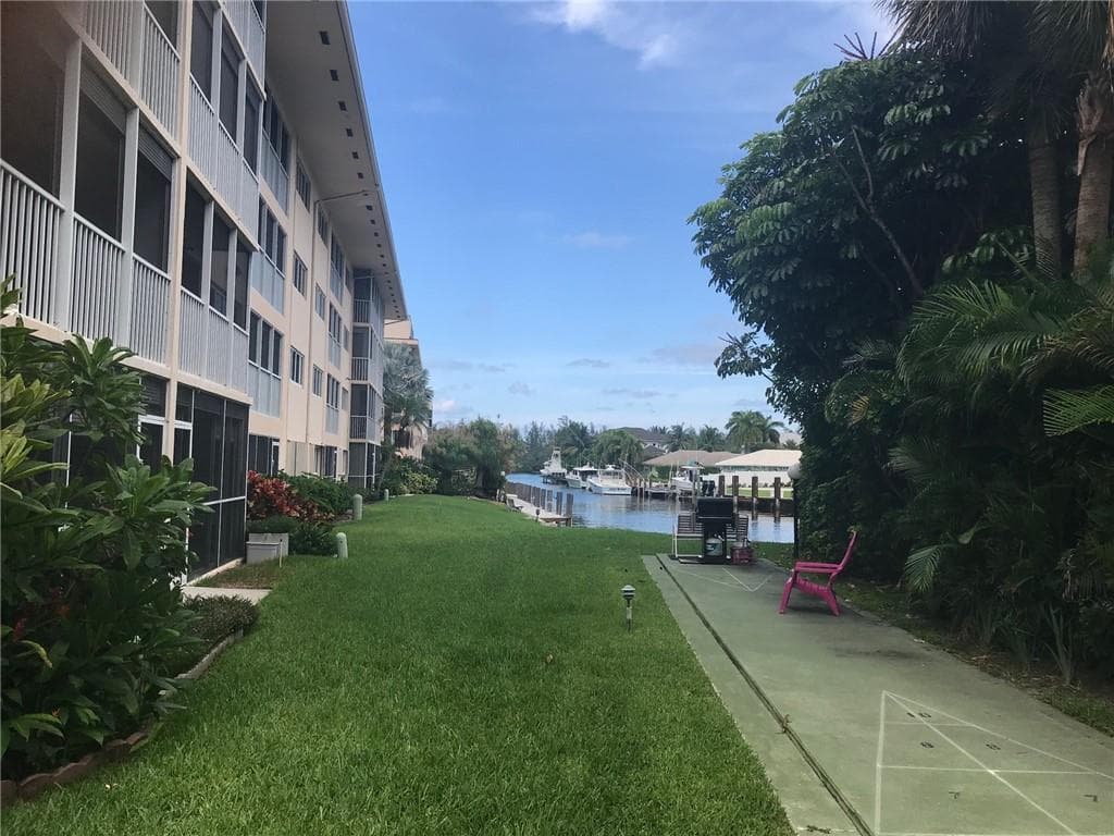 698 NE Spanish River Boulevard 0250 photo 15