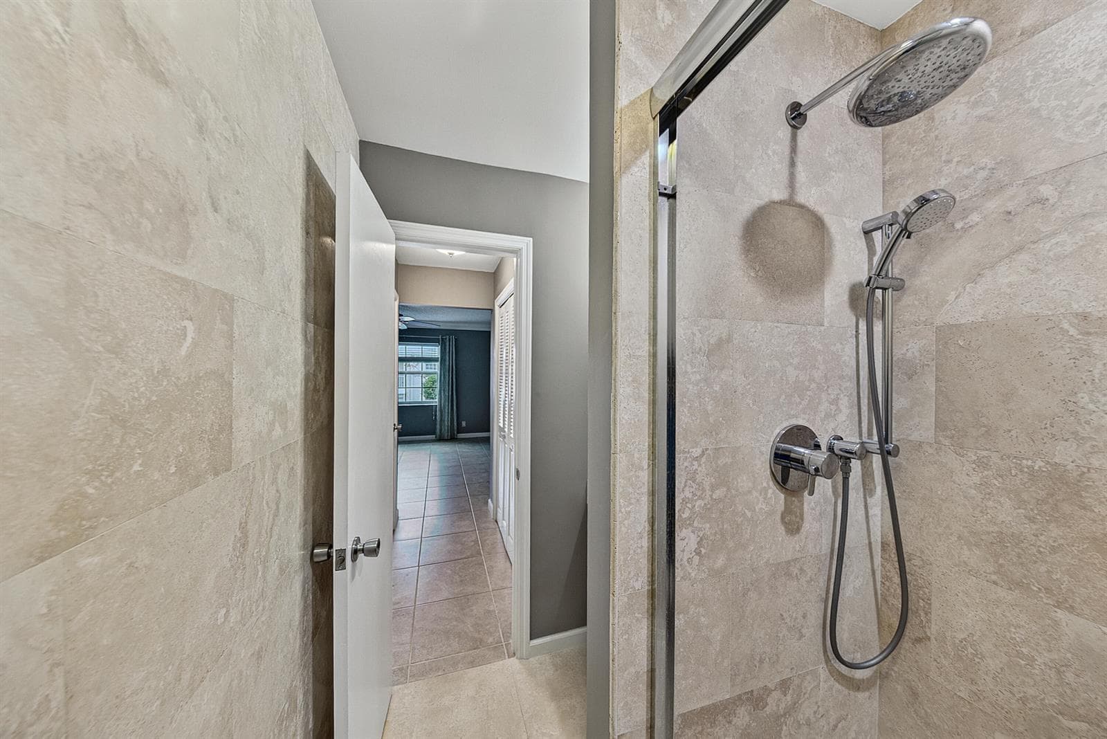 6345 Bay Club Drive 3 photo 16