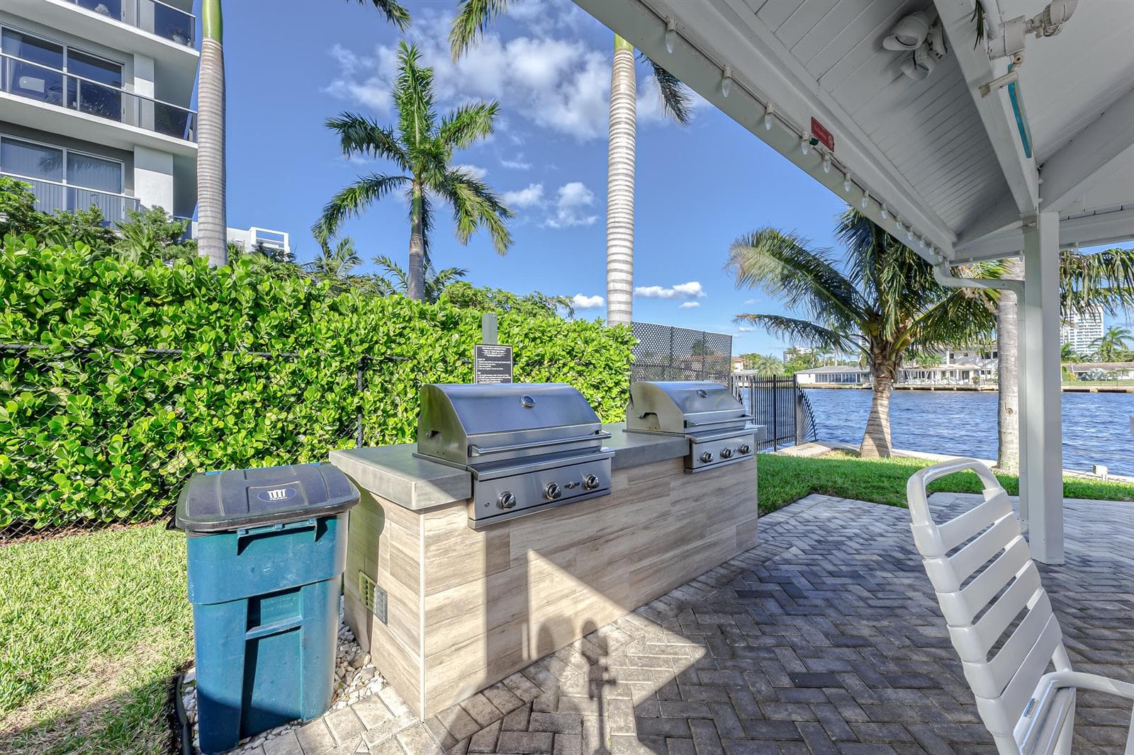 6345 Bay Club Drive 3 photo 21