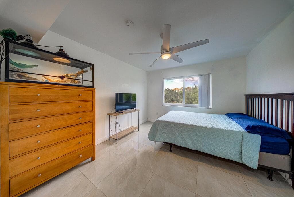 500 Scotia Drive 302 photo 15