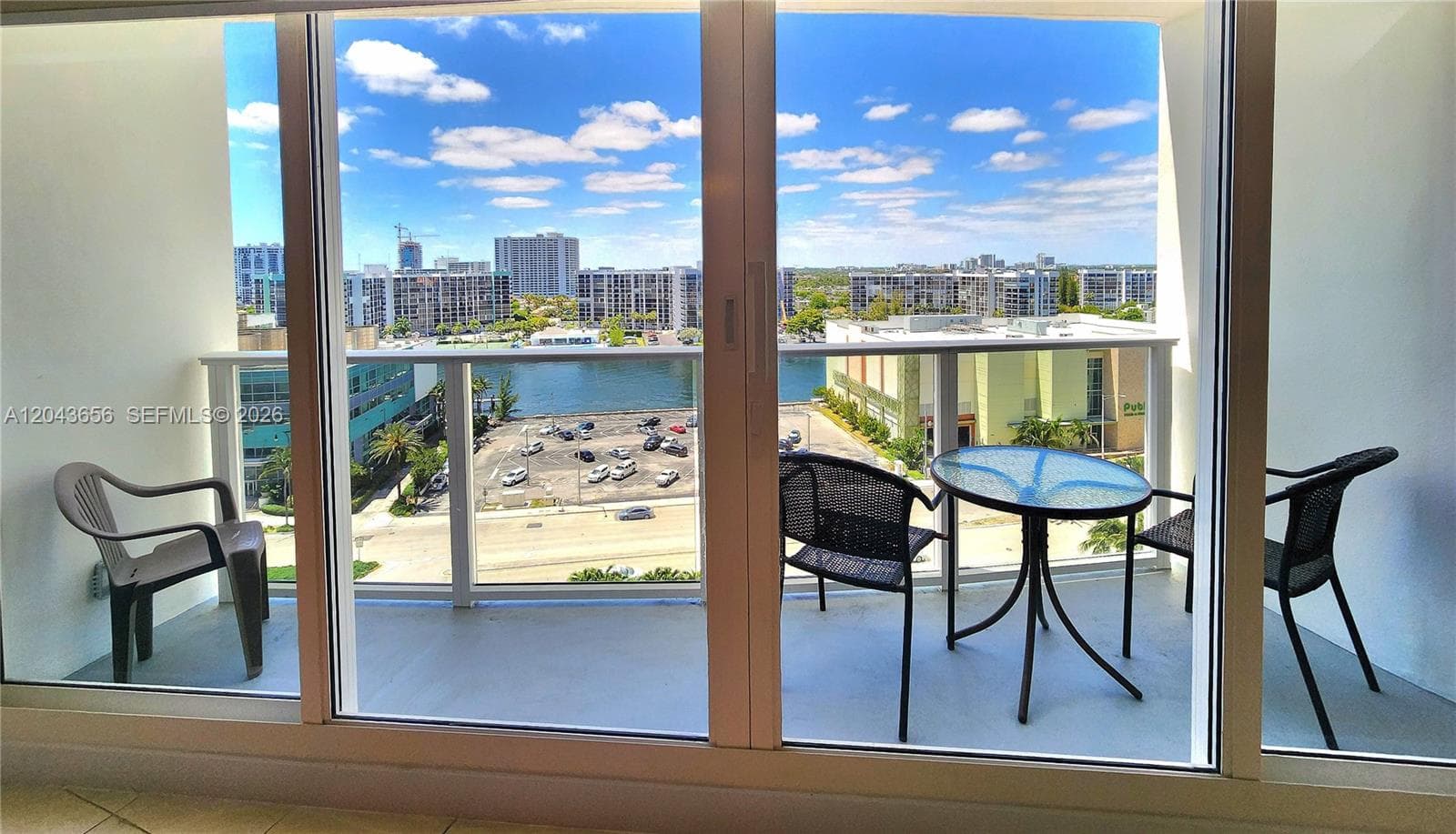3505 S Ocean Dr 1103 photo 2