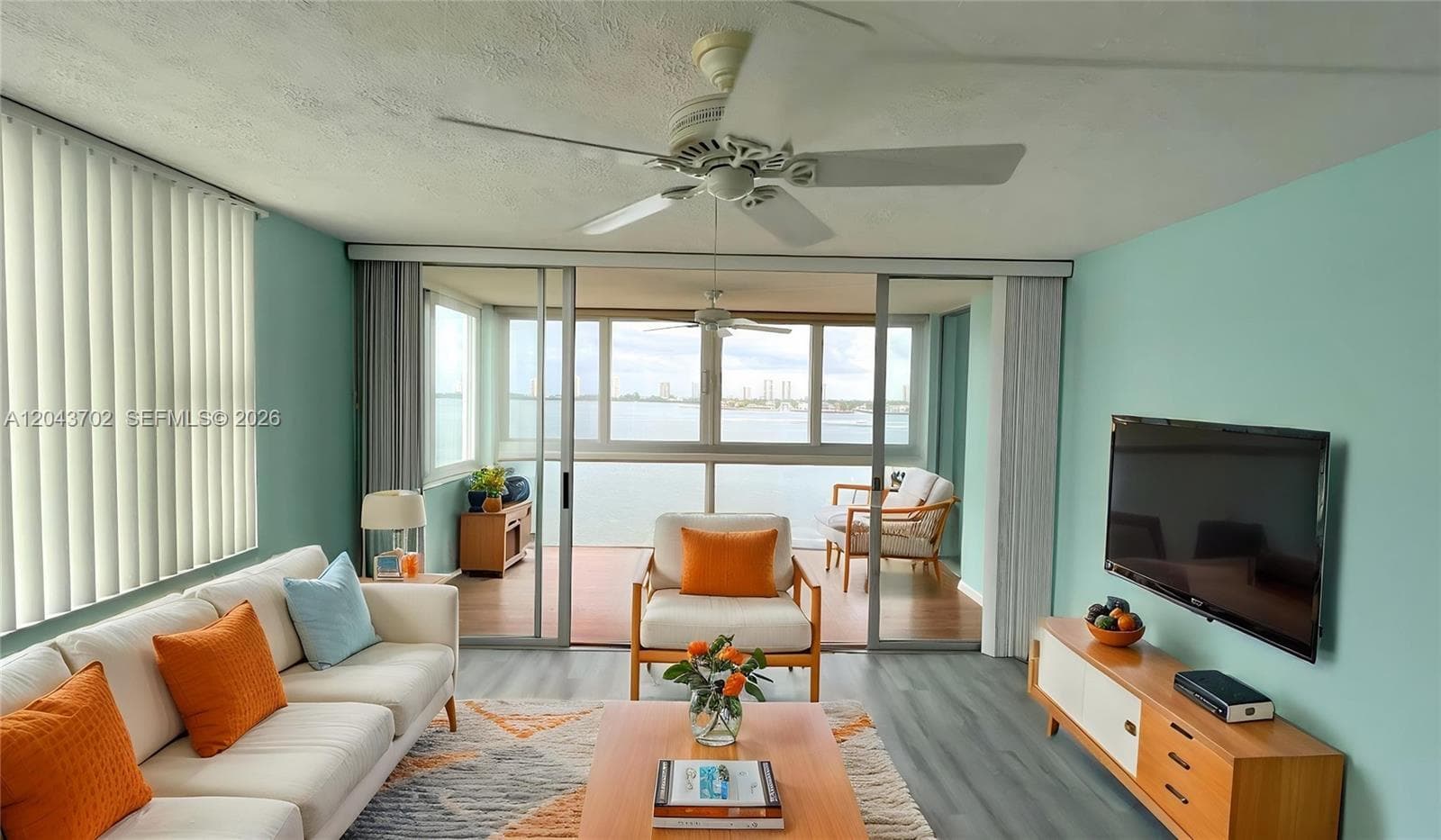 401 Lake Shore Dr 801 photo 5